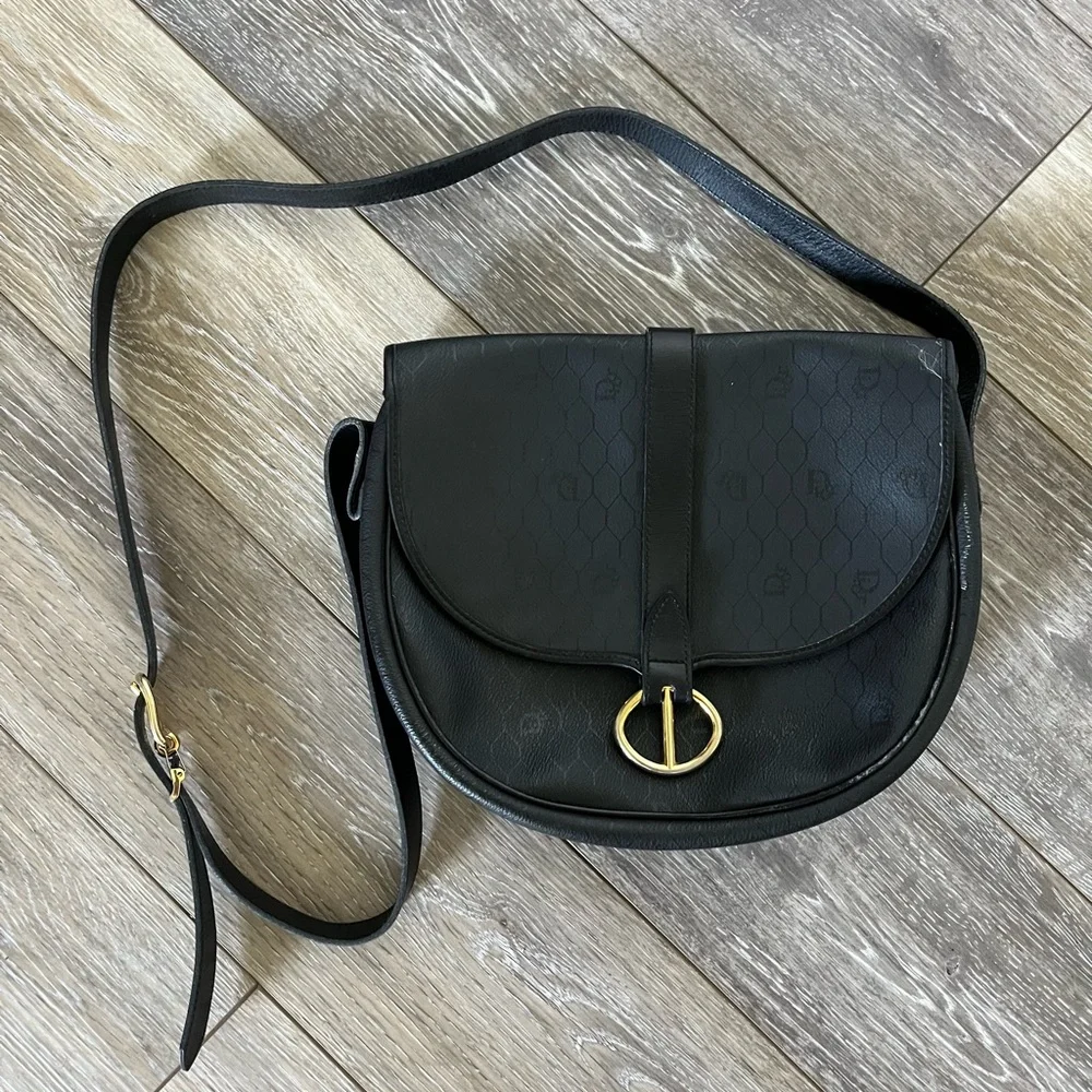 Christian Dior Honeycomb Shoulder Bag - Picture 2 of 16